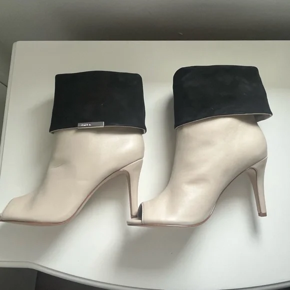 Booties - Picture 5 of 8